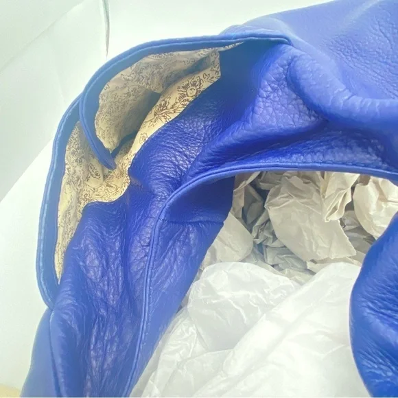 NWOT Hobo International Royal Blue Slouch Pebbled Leather Bag. Large size - Picture 8 of 11